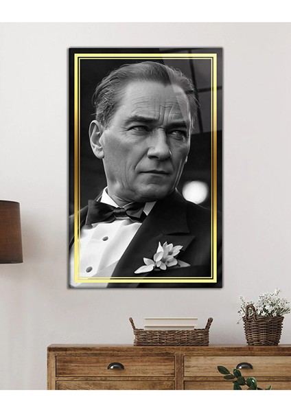 Gold Şerit Siyah Beyaz Atatürk Yapay Zeka Cam Tablo, Uv Baskılı ve Temperli, Hediyelik 36X23 cm
