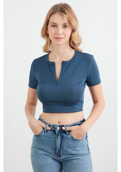 Basic Yarım Fermuarlı Dalgıç Kumaş Crop Tişört fiyatları