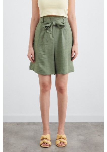 Beli Kuşaklı Cepli Şort indirimleri