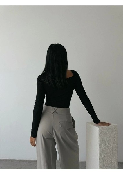 Sandy Bodysuit Önden Bağlama Detaylı - Siyah fırsatları