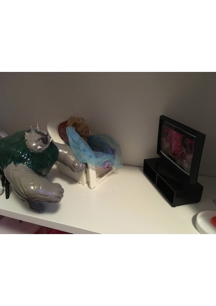 Barbie Tv Için Tv Tezgahı (Sadece Plastik Aparattır!!!) 3D