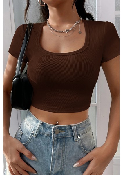 Özel Kadın Kahverengi Yarım Kol Düz Yaka Crop Top Bluz Fırsat!!!