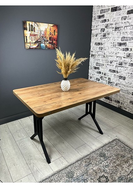 Handan Ceviz Mutfak Yemek Masası Balkon Masası Kavisli Köşe Metal Siyah Ayak 110*70 cm Ceviz