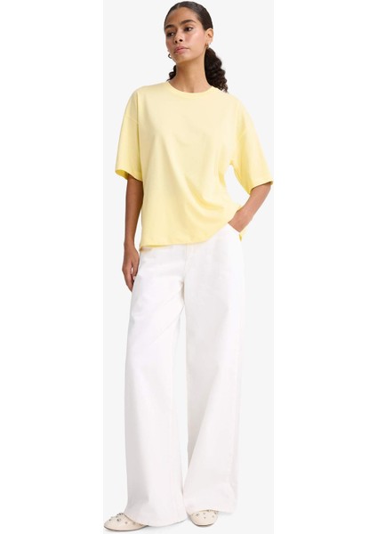 Oversize Geniş Kalıp Bisiklet Yaka Basic Düz Penye Kısa Kollu Tişört C0099AX25AU fiyatları