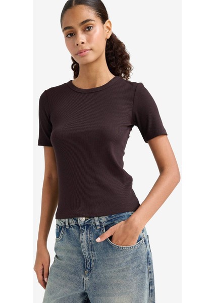 Slim Fit Dar Kesim Bisiklet Yaka Basic Düz Fitilli Kaşkorse Kısa Kollu Tişört C0097AX25AU modelleri