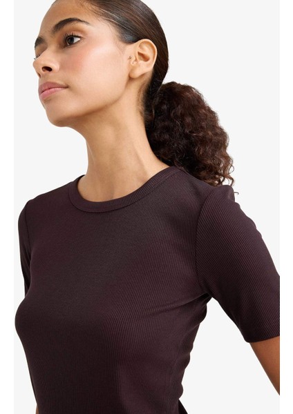 Slim Fit Dar Kesim Bisiklet Yaka Basic Düz Fitilli Kaşkorse Kısa Kollu Tişört C0097AX25AU