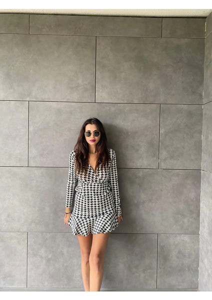 Kadın Uzun Kollu Kruvaze Yaka Kazayağı Mikro Mini Boy Elbise modelleri