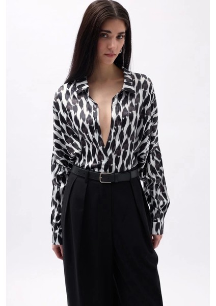 Desenli Crop Gömlek