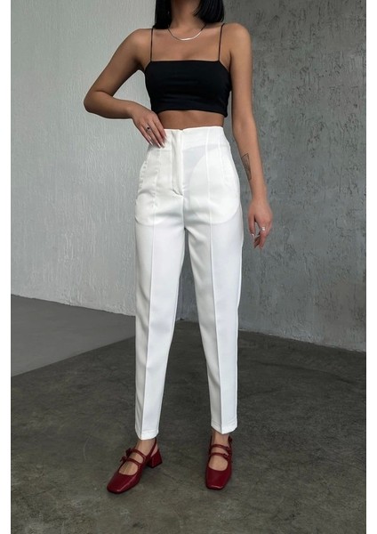 Yüksek Bel Pensli̇ Pantolon fırsatları