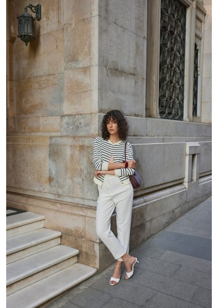 Beyaz Cilt Tek Bant Topuklu Kadın Terlik fiyatları