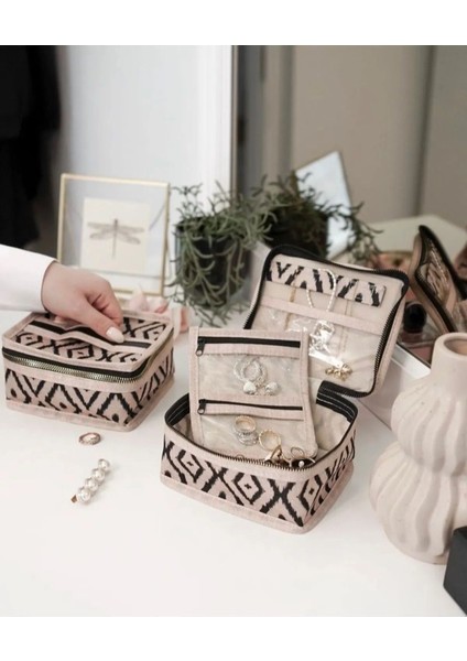 Taşınabilir Takı Düzenleyici Bej Organizatör Çanta