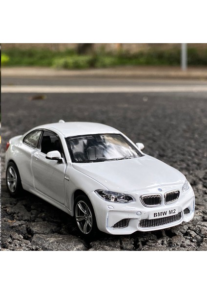 1:36 Bmw M5 M550I Araba Modeli M2 M4 Alaşım Araba Modeli Döküm ve Oyuncak Araçlar Metal Araba Modeli Koleksiyonu Simülasyon Çocuk Oyuncağı Hediye (Yurt Dışından)