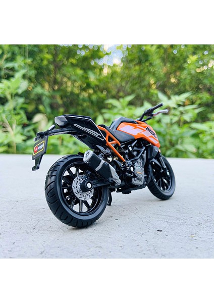 Bburago 1:18 250 Ktm Duke Fabrika Edition Statik Döküm Araçlar Tahsil Motosiklet Model Oyuncaklar (Yurt Dışından) fırsatları