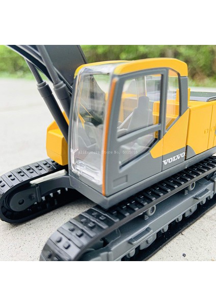 Bburago 1:50 Volvo Ekskavatör Modeli Yüksek Taklit Döküm Metal Çocuk Oyuncağı Erkek Arkadaşı Hediye Simülasyon Alaşım Araba Koleksiyonu (Yurt Dışından) modelleri