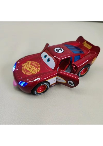 Disney Oyuncak Hikayesi 3 Model Araba Yıldırım Mcqueen Metal Döküm Işıkları ile Atalet Geri Çekme Tekerlek Dilinizi Dışarı Çıkarın Oyuncak Arabalar (Yurt Dışından) modelleri