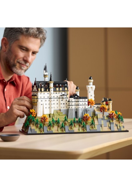 ® Architecture Neuschwanstein Şatosu 21063 - Yetişkinler Için Koleksiyonluk Model Yapım Seti (3455 Parça)