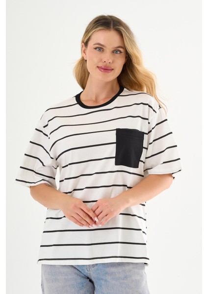 Alexandergardı Cep Detaylı Çizgili T-Shirt