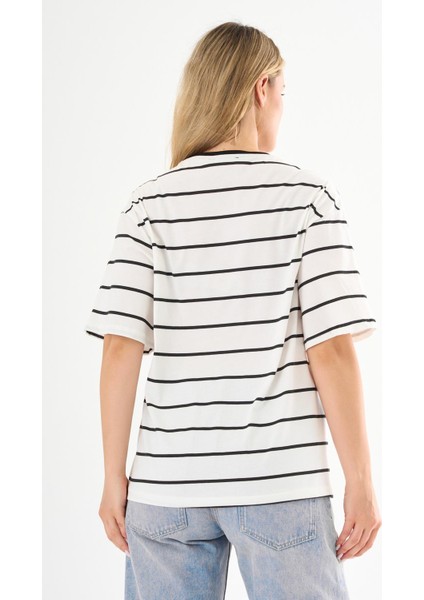 Alexandergardı Cep Detaylı Çizgili T-Shirt