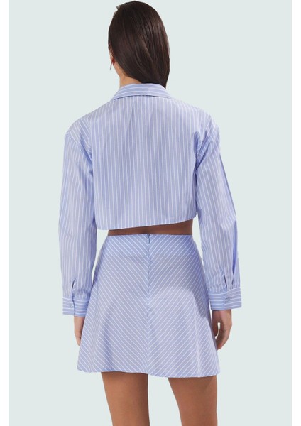 Plaj Şıklığı Için Çok Çizgili Dokuma Üçlü Takım Zarifane Tasarım Modern Stil Trend modelleri