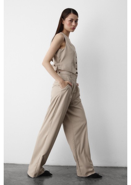 Bej Linda Yelek Pantolon Takım modelleri