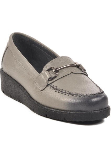 BB095 Z Gri Hakiki Deri Kadın Günlük Ayakkabı