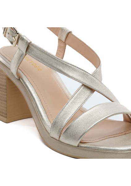5Y2WS59247-59247 Zn Chıc Sandalet (S) indirimleri