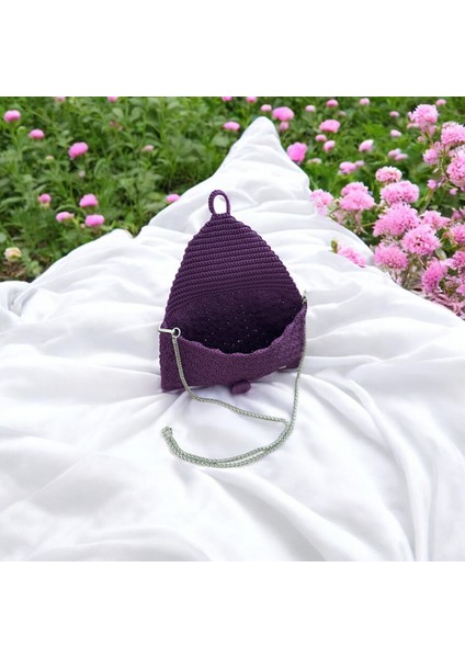 Kadın Mor Desenli Örgü Zinzirli Çıtçıtlı El Omuz Çantası En 24 cm Boy 16 cm Derinlik 2 cm fiyatları