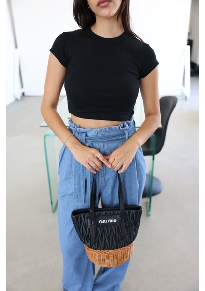 Fitilli Basic Crop Tshirt fırsatları