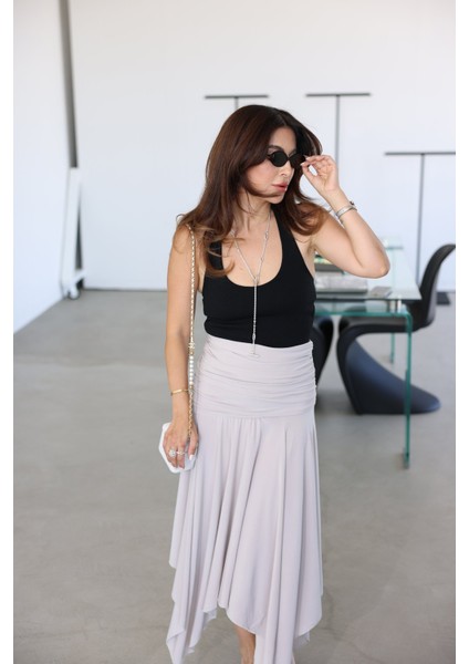 Boyundan Geçmeli Ince Fitilli Bluz