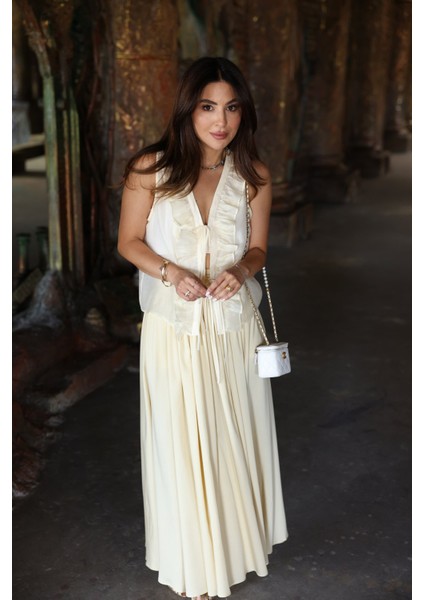 Fırfırlı Bağlamalı Yelek fiyatları