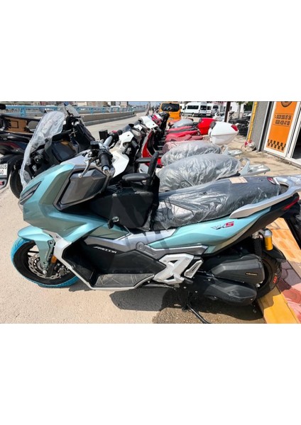 Freccia Motosiklet Çocuk Koltuğu, Emniyet Kemerli, Siyah Deri, Kollu, 2-8 Yaş Arası, Hediyeli fiyatları