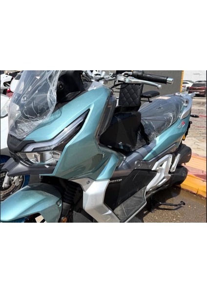 Freccia Motosiklet Çocuk Koltuğu, Emniyet Kemerli, Siyah Deri, Kollu, 2-8 Yaş Arası, Hediyeli modelleri