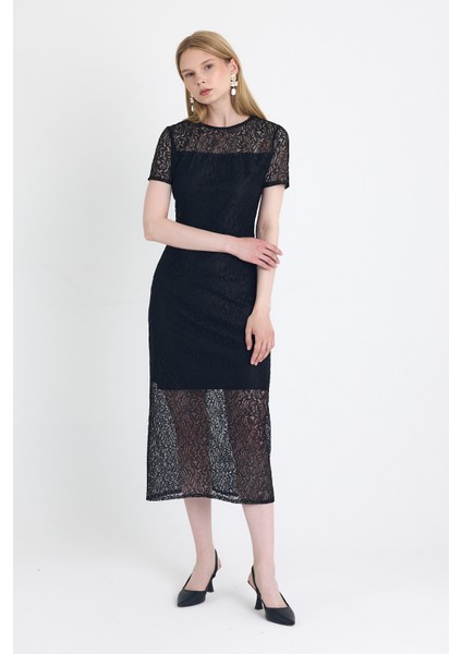 Siyah Dantel Detaylı Kısa Kollu Midi Elbise 251669 modelleri
