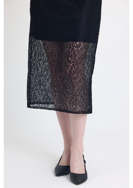 Siyah Dantel Detaylı Kısa Kollu Midi Elbise 251669 fırsatları