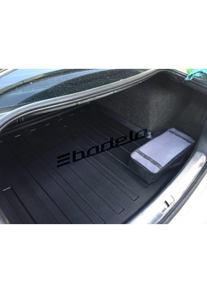 Vw Passat B5 B5.5 Sedan 1997-2005 Arası Uyumlu 3D Kauçuk Bagaj Havuzu