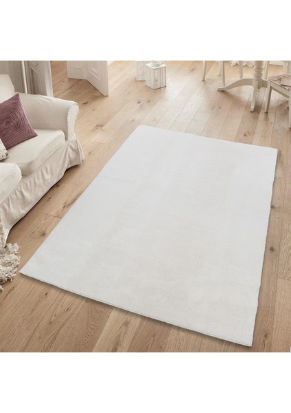 Yumuşak Peluş Halı – Kaymaz Tabanlı, Yıkanabilir, Modern Dokulu Halı P001A_CREAM