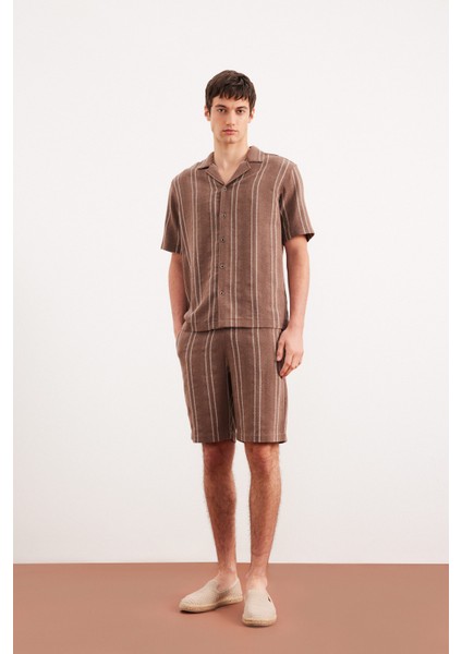 Regular Fit Polo Yaka Jakarlı Kısa Kollu Gömlek E5680AX25SM fiyatları