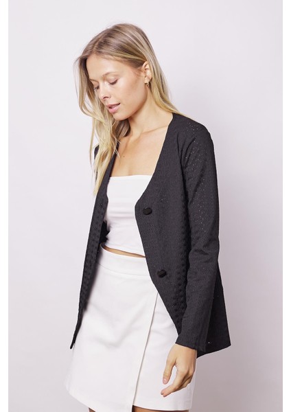 Kadın Delikli Dantel V Yaka Uzun Kol Hırka-Siyah