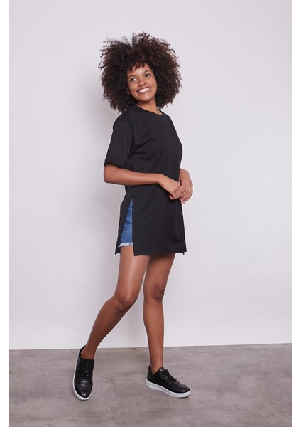 Likrasız Pamuk Sıfır Yaka Bol Duble Kol Yan Yırtmaçlı Oversize Tshirt-Siyah fiyatları