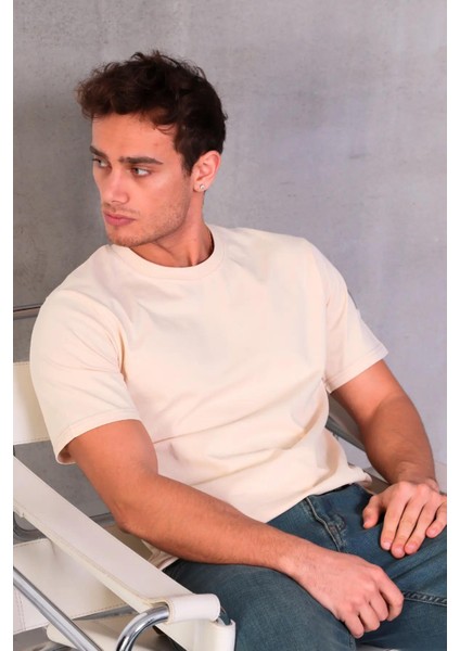 Erkek Relax Fit Bisiklet Yaka %100 Pamuk Rahat Kesim Basic Tişört modelleri