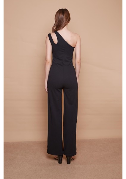 Likralı Krep Kumaş Tek Omuz Aksesuarlı Yan Cepli Bol Paça Abiye Nişan Ofis Tulum-Siyah