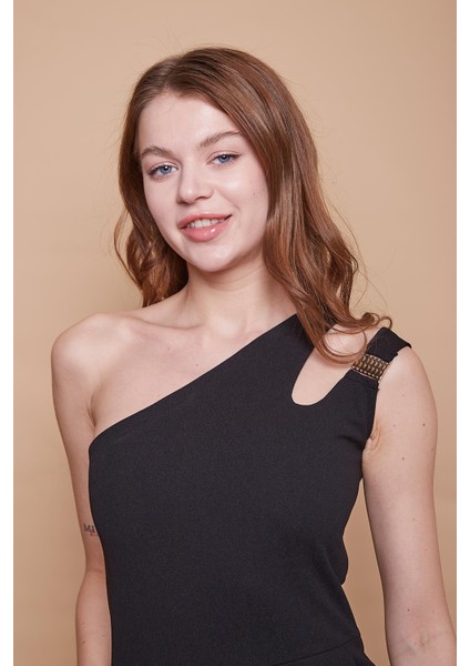 Likralı Krep Kumaş Tek Omuz Aksesuarlı Yan Cepli Bol Paça Abiye Nişan Ofis Tulum-Siyah