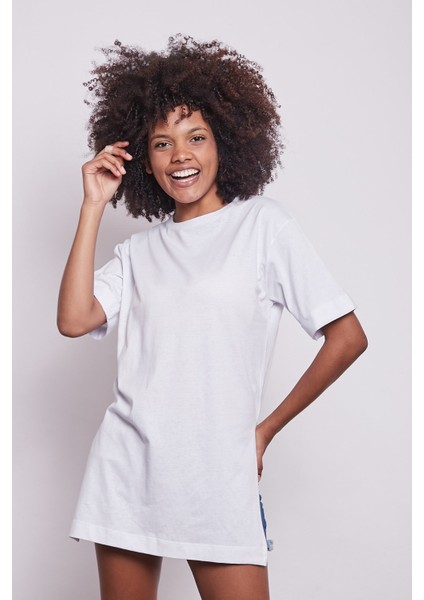 Likrasız Pamuk Sıfır Yaka Bol Duble Kol Yan Yırtmaçlı Oversize Tshirt-Beyaz