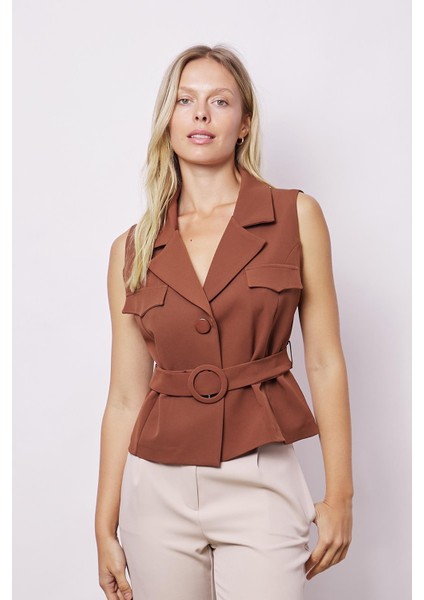 Kadın Yakalı Kemerli(Çıkartılabilinir) Düğmeli Hafif Likralı Şık Kumaş Yelek-Koyu Taba