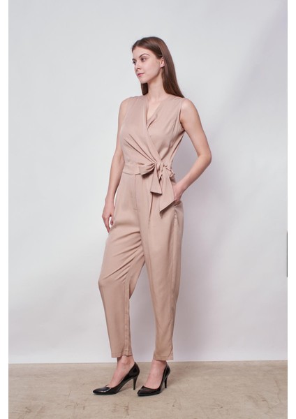 %100 Iyocell Akıcı Şık Kumaş Anvelop Kruvaze Bağcıklı Cepli Önü Pileli Dar Paça Tulum -Taş indirimleri