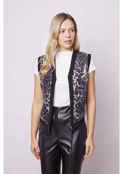 Kadın Hafif Likralı Krep Kumaş Pul Detaylı Vücuda Oturan Yelek-Leopar modelleri