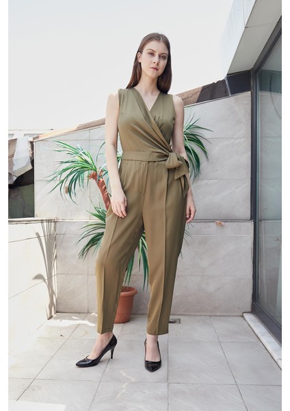 %100 Iyocell Akıcı Şık Kumaş Anvelop Kruvaze Bağcıklı Cepli Önü Pileli Dar Paça Tulum -Haki