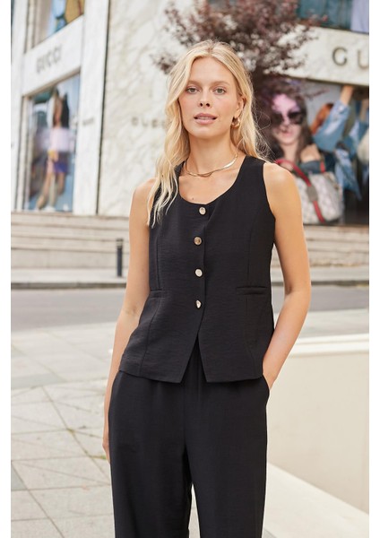 Kadın Likrasız Keten Kumaş Balen Yaka Flato Cepli Düğmeli Yelek-Siyah fırsatları