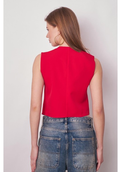 Kadın Önü Düğmeli Hafif Likralı Kumaş Kısa Yelek-Kırmızı indirimleri
