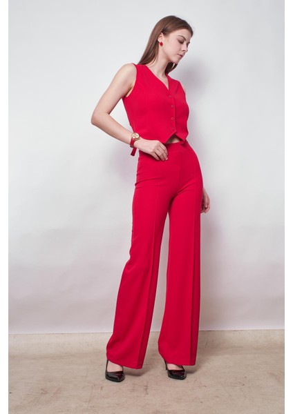 Kadın Likralı Krep Kumaş Arkası D Tokalı Kısa Yelek-Kırmızı modelleri